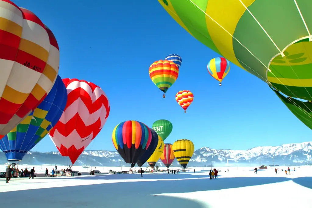 【新潟県小千谷市】まもなく開幕！本州唯一の雪上気球大会「第50回記念大会おぢや風船一揆」最新プログラム発表（2月21・22日開催） 画像 4