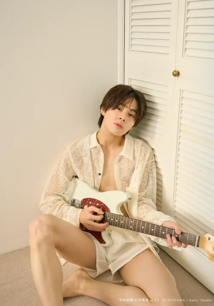 研ぎ澄まされた感覚、何も纏わない覚悟、その先にある未だ見ぬ姿。俳優・宇佐卓真、初の写真集は楽曲付きの豪華仕様に 画像 2