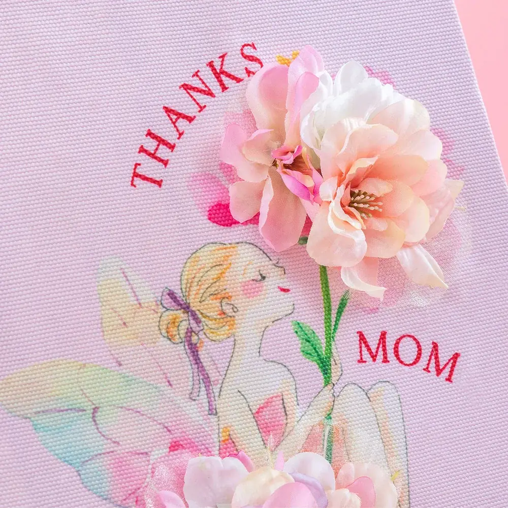 国産花材商品を大幅拡充、産地のこだわりと想いを届ける母の日ギフトの予約販売を日比谷花壇オンラインショップで開始。人気イラストレーター湯浅望氏とのコラボギフトも登場！ 画像 25