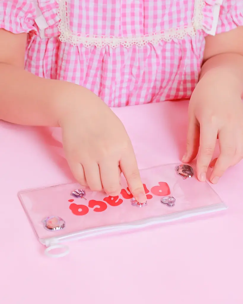 しなこがフルプロデュースするブランド〈 Pinaco(ピナコ）〉から子供向け歯磨き粉が登場！原宿でのコラボ販売も実施。 画像 12