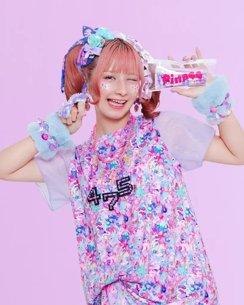 しなこがフルプロデュースするブランド〈 Pinaco(ピナコ）〉から子供向け歯磨き粉が登場！原宿でのコラボ販売も実施。 画像 6