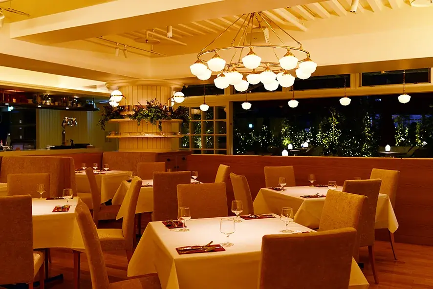 【広島・八丁堀】苺とショコラ、春風そよぐ屋上ガーデンで「ストロベリー＆チョコレート アフタヌーンティー」福屋八丁堀本店にて開催 画像 8