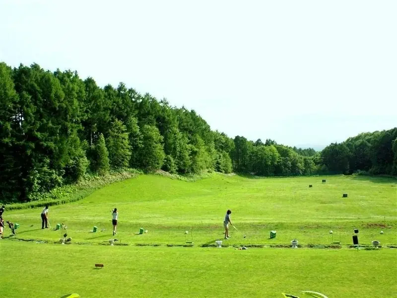 【北海道　春ゴルフ！ラウンド最前線】２０２６年４月春ゴルフのベストシーズン到来！早来カントリー倶楽部の予約が２月から解禁！ 画像 3