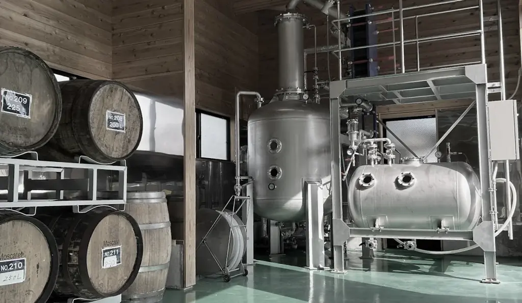 【350本限定】ぶどうの香りの限界に挑んだ国産ブランデー「VINE-YARD 12」を販売開始 画像 5