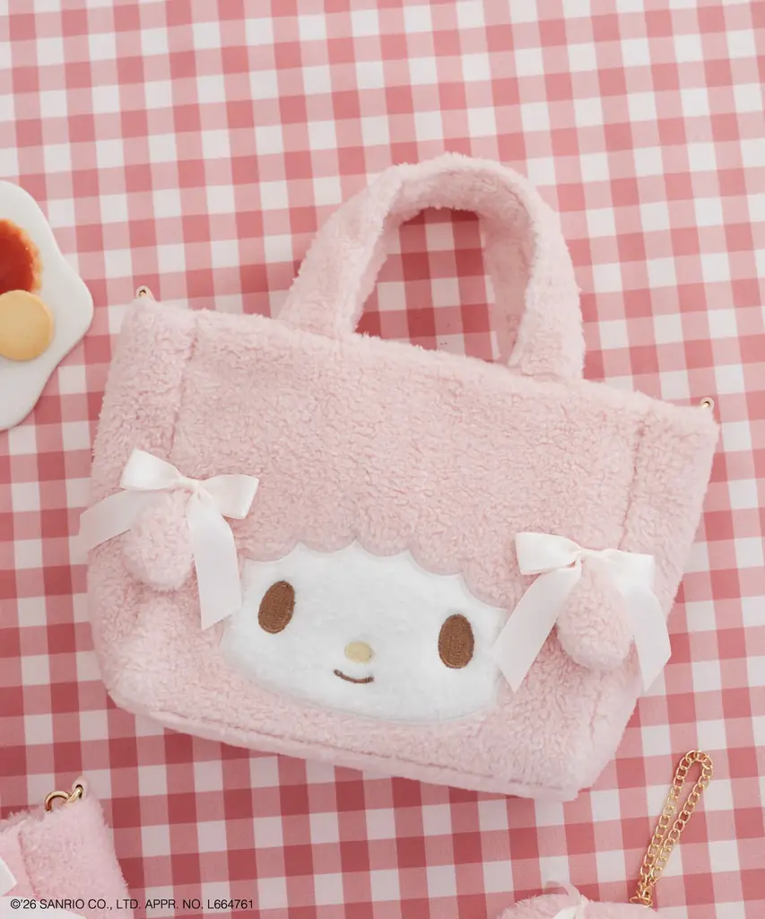 【Maison de FLEUR】「マイメロディ」と「マイスウィートピアノ」のコラボコレクションお揃いのリボンとケープをまとった心ときめくアイテムを2月27日(金)発売 画像 4