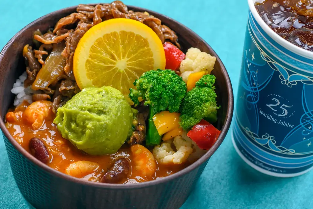 東京ディズニーシー（R）25周年“スパークリング・ジュビリー”ジュビリーブルーが特徴的な25周年のスペシャルメニューなどをご紹介！ 画像 10