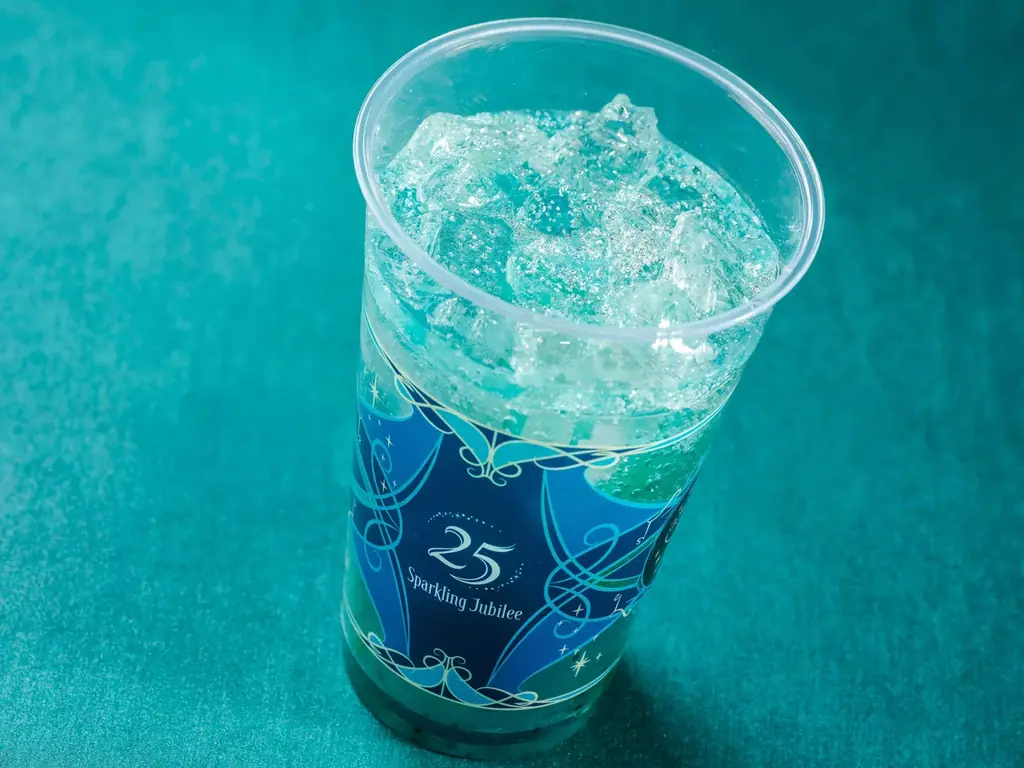 東京ディズニーシー（R）25周年“スパークリング・ジュビリー”ジュビリーブルーが特徴的な25周年のスペシャルメニューなどをご紹介！ 画像 9