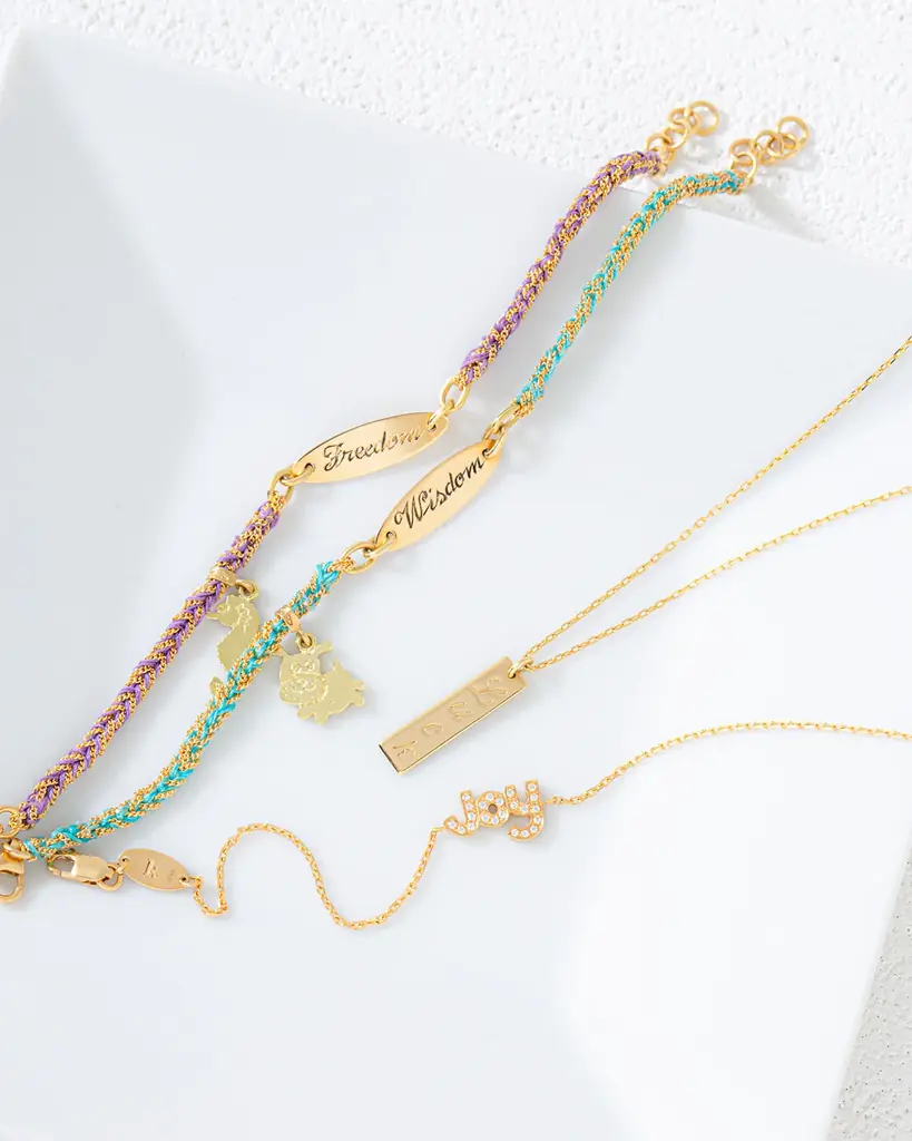 【ファッション＆占いエディター 青木良文氏 × アッシュ・ペー・フランス】2026年“水”の年に贈るLUCKYジュエリー 画像 6