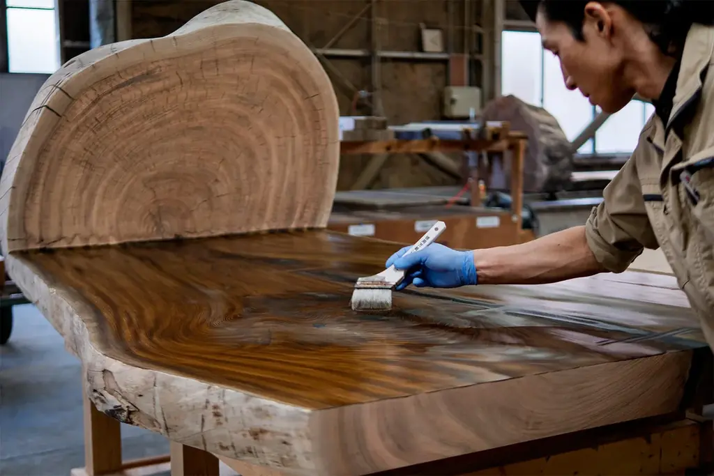 【欅×金継ぎ】木製家具に「継ぐ美学」を融合した新作を発表｜日本の伝統文化と技術を現代プロダクトとして世界へ拓く 画像 9