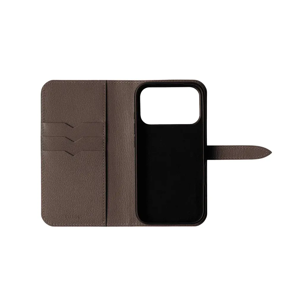 【新商品】日本発の新興レザーブランドYUTORI、最高級シェーブルレザーを纏うiPhone 17 シリーズ用レザーケースを発売 画像 9