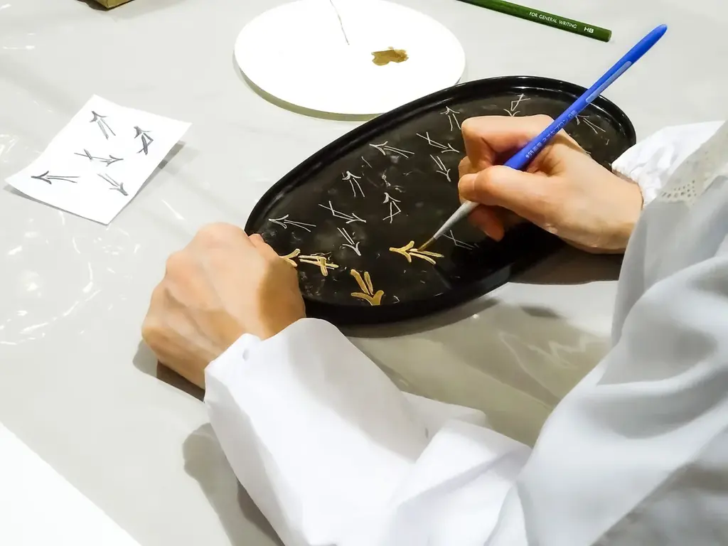 福井県の伝統を『LOVOT』と体験 『LOVOT』と行く！日帰りバスツアー鯖江「めがね＆漆器の伝統体験編」 画像 3