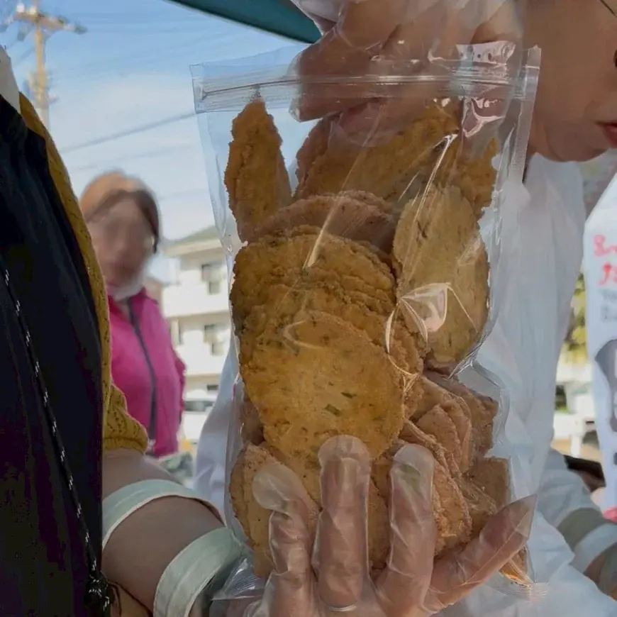 碧南市で朝7時に行列　えびせん家族主催「えびせん朝市」3月1日に1周年 画像 5