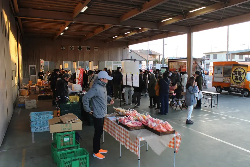 碧南市で朝7時に行列　えびせん家族主催「えびせん朝市」3月1日に1周年 画像 6