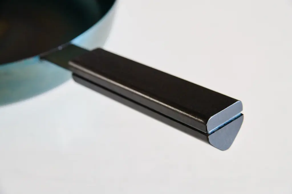 【料理にとことん没頭できる‼︎】妥協なし“厚さ”と“深さ”を追求―Flying Saucer鉄フライパン、誕生―料理がおいしくなる、楽しくなる道具。 画像 5