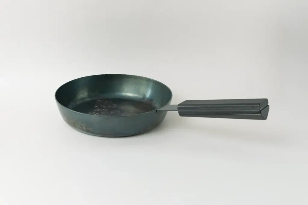 【料理にとことん没頭できる‼︎】妥協なし“厚さ”と“深さ”を追求―Flying Saucer鉄フライパン、誕生―料理がおいしくなる、楽しくなる道具。 画像 7