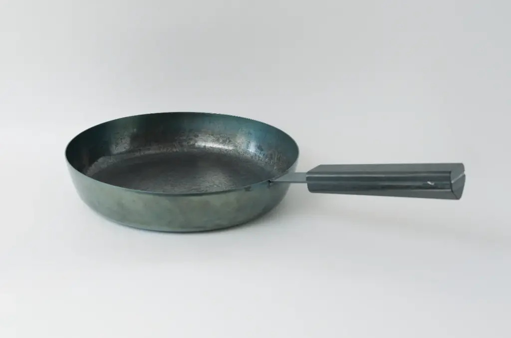 【料理にとことん没頭できる‼︎】妥協なし“厚さ”と“深さ”を追求―Flying Saucer鉄フライパン、誕生―料理がおいしくなる、楽しくなる道具。 画像 8