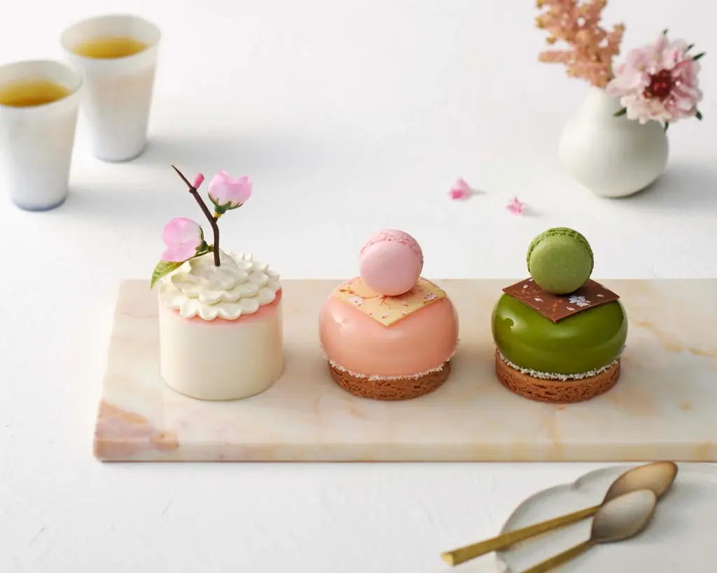 HIBIKAのひなまつりケーキ、3月1日発売の3種＋ギフト