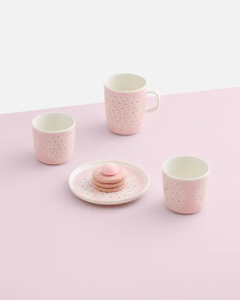 ［マリメッコ]桜の季節の訪れにあわせて、「Marimekko Sakura Pop-up」を開催。ピンクカラーの日本限定アイテムや先行販売商品、特別ノベルティが登場。 画像 2