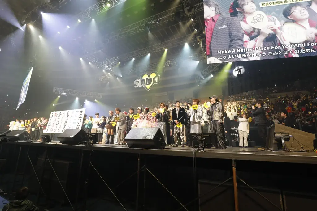 【SRSホールディングス・イベントレポート】第14回SDD全国こども書道コンクール各地区最優秀賞受賞者による”LIVE SDD 2026″グランドパフォーマンス実施 画像 4