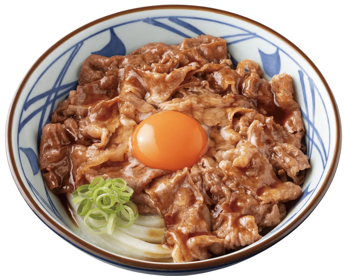 お好きな『釜玉うどん』を購入すると、もれなく『釜玉うどん』がもらえる！ 『釜玉うどん』一杯無料で楽しめる特別な3日間　じゅわっと焼きたて牛肉に玉子がからむ『焼きたて 牛すき釜玉うどん』も期間限定復活！ 画像 5