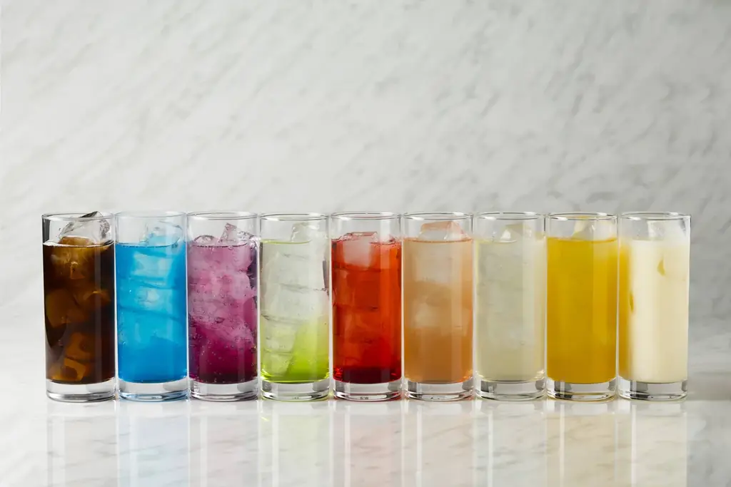 Francfrancのテーブルウェアで楽しむ 1日10名限定「苺と桜のアフタヌーンティーセット」 画像 4