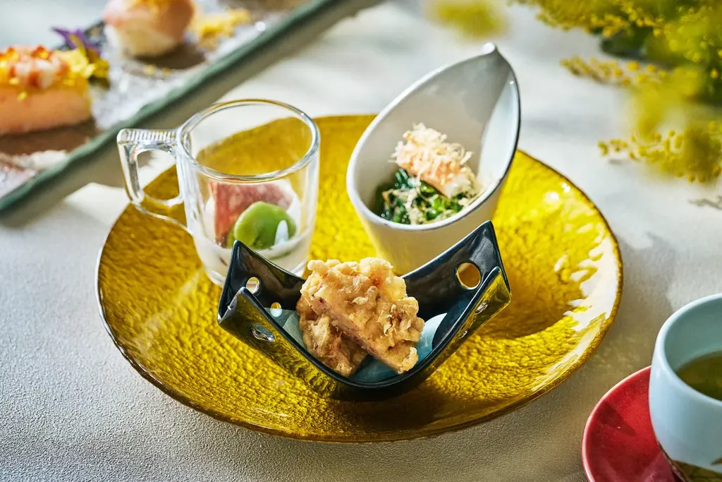 可憐で美しいミモザをテーマにした寿司スタイルのアフタヌーンティーJapanese Afternoon Tea～華凛～を販売 ザ・プリンスギャラリー 東京紀尾井町 画像 5