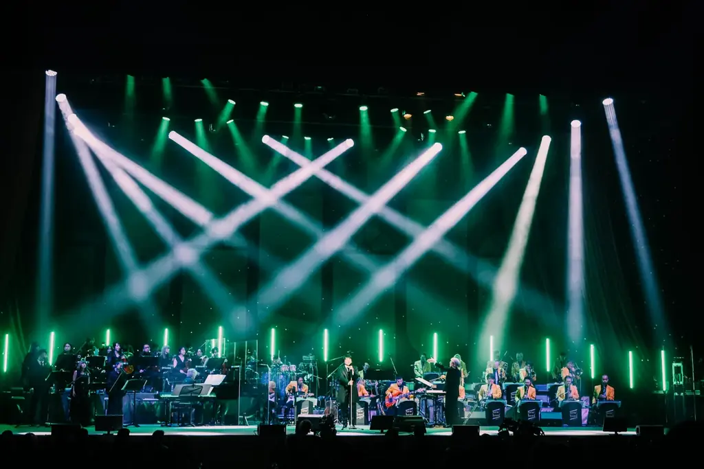 『ASKA CONCERT2026 昭和が見ていたクリスマス!?』ライブレポートが到着 画像 3