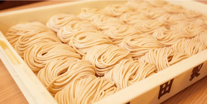 【三田製麺所からの挑戦状】待望の復活！1.5kgの衝撃再び『超特盛り1.5kgつけ麺＆油そば大盛無料キャンペーン』同時開催 画像 2