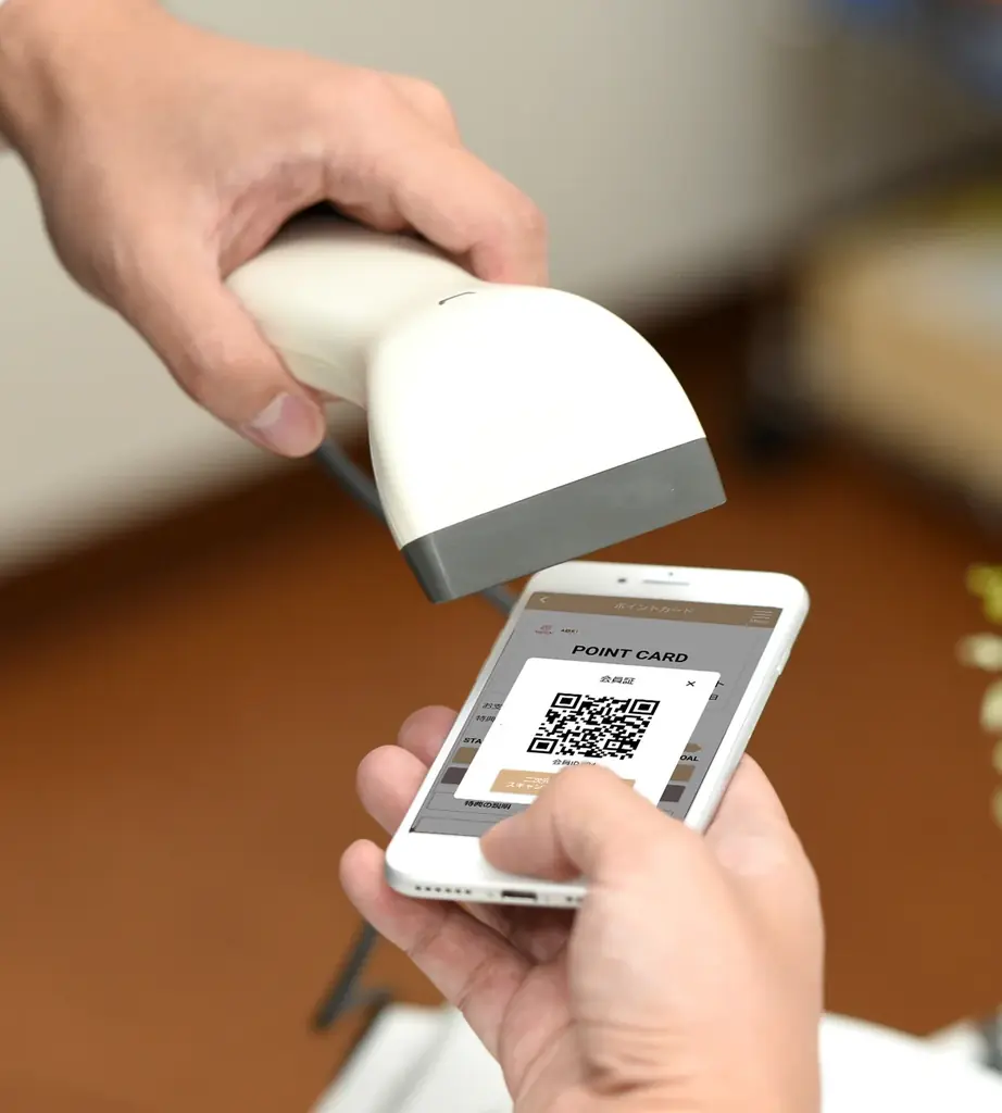 もうカードを忘れない！ポイントもクーポンもスマホひとつでOK　青木フルーツ ブランド別の公式アプリを2/27より提供開始 画像 2