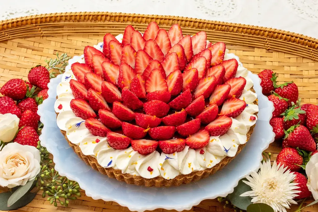 【キル フェ ボン】＜春メニュー＞やわらかな春の気配とともにお届けする、旬のイチゴや柑橘が彩る季節限定タルト登場！ 画像 15