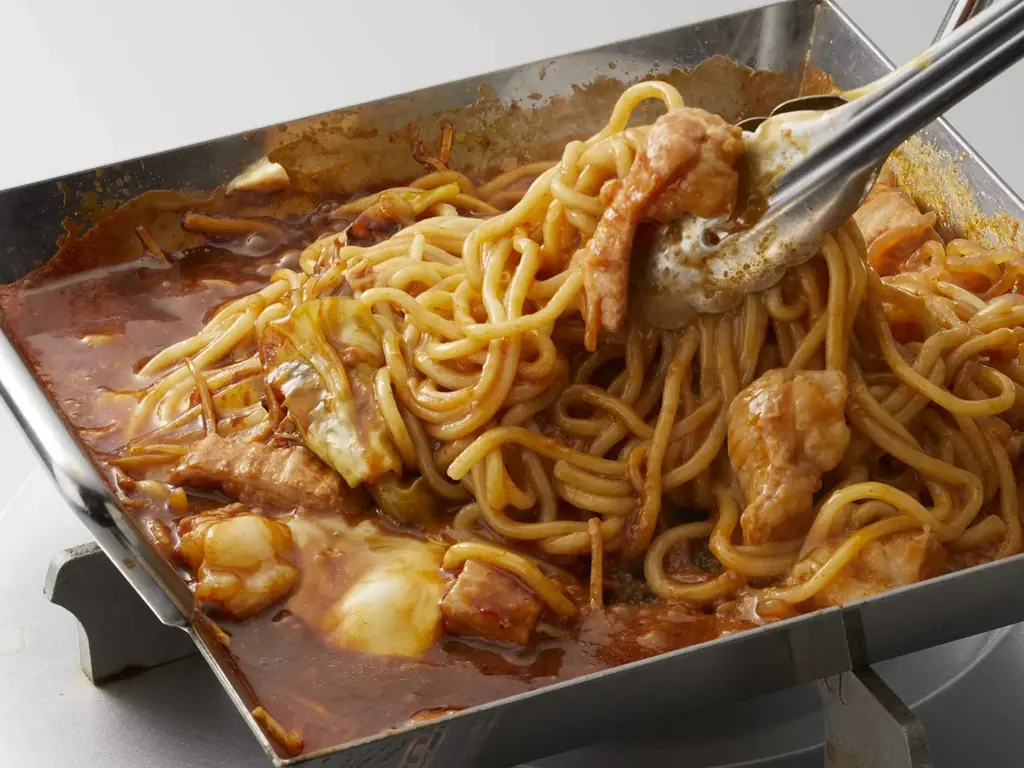 【新店オープン】焼そばセンター創業の地・尼崎の味を継承。「尼崎やきそば本舗」船場店が堺筋本町に誕生！ 画像 8