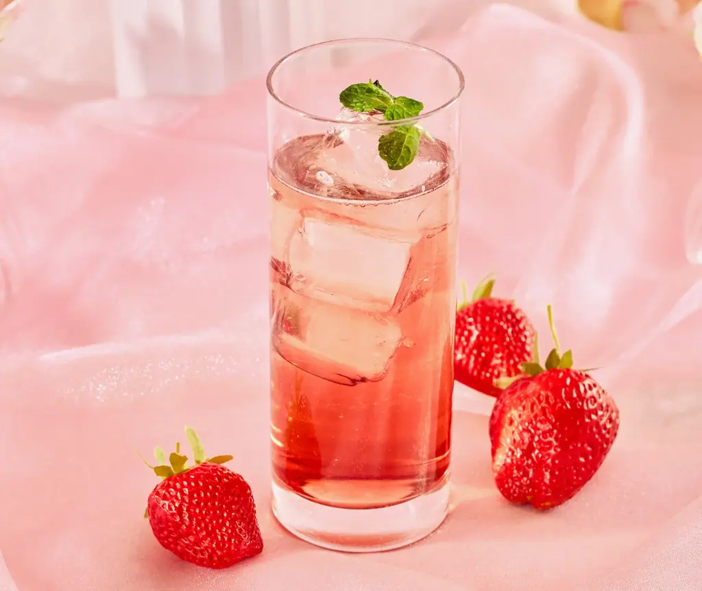 「ぼく、シマエナガ。」コラボレーション　シマエナガランチ 春～Like Afternoon Tea～　Very Berry SPRING! 苺とベリーづくしのアフタヌーンティー風ランチ 画像 3