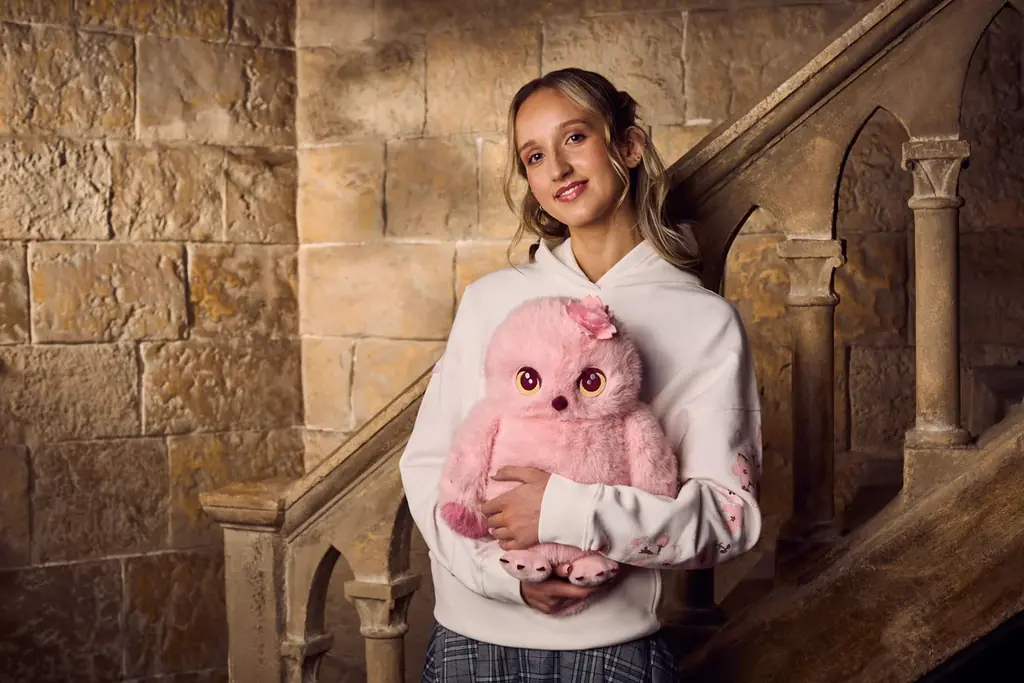 ワーナー ブラザース スタジオツアー東京 – メイキング・オブ・ハリー・ポッター 春シーズン限定の新作グッズ「サクラコレクション」2月25日(水)発売 画像 1