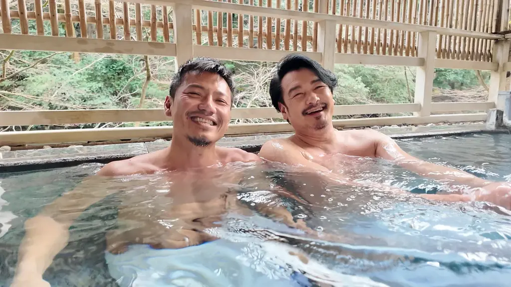 元純烈・岩永洋昭が番組2回目のゲスト出演！55歳を迎える小田井涼平のサプライズバースデー！ 画像 1