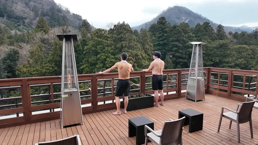 元純烈・岩永洋昭が番組2回目のゲスト出演！55歳を迎える小田井涼平のサプライズバースデー！ 画像 5