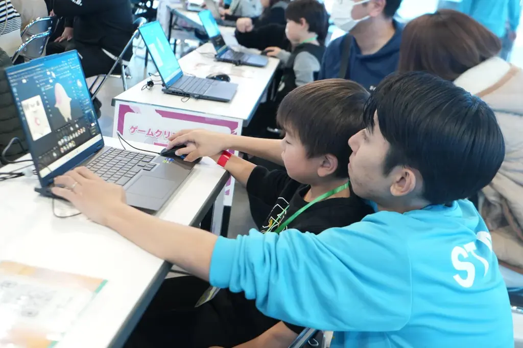累計2,000人超が参加 “好き”が将来につながる職業体験型イベント 第 4 回「e スポーツゲームクリエイターアカデミー2026 春」開催 画像 21