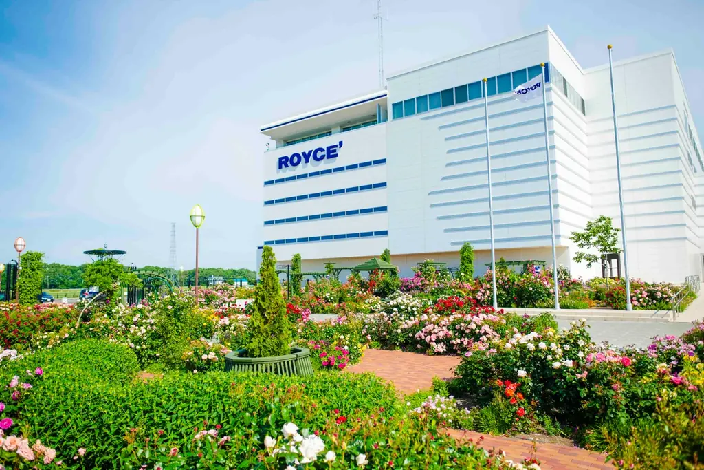 【ロイズ】家族で楽しめる「ロイズタウン駅4周年記念イベント」を3月6日より開催。記念グッズも登場。 画像 3