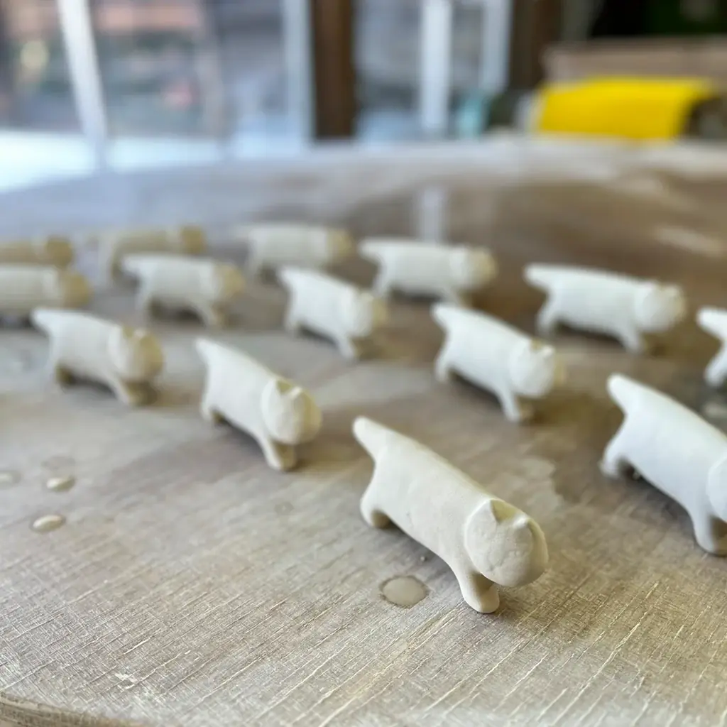 【リサ・ラーソンの猫】栃木・益子で生まれた「にっぽんのリサ猫」最新作。日本各地の窯元を旅するプロジェクトから、9匹目の猫《あわせじま》が登場。 画像 5