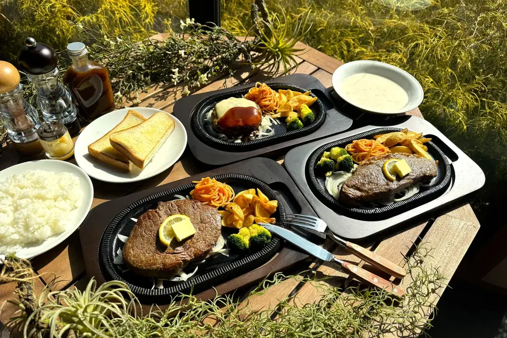 【 本日、新たなプレミアム ログコテージ完成！ 】駅のホームから徒歩0分 群馬・水沼ヴィレッジ『本格薪サウナ付き “プレミアムログコテージ”』春の訪れとともに堂々公開！ 画像 4