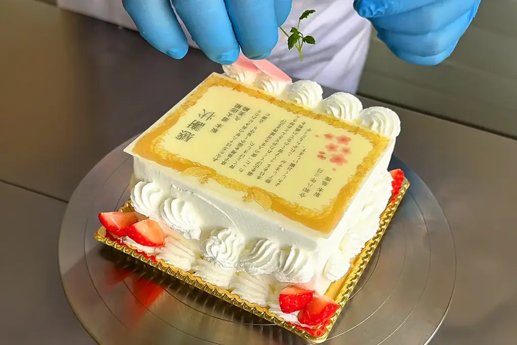 【あなたの言葉が賞状になる】世界にひとつの『卒業証書ケーキ』『感謝状ケーキ』2/22より予約受付開始 画像 12