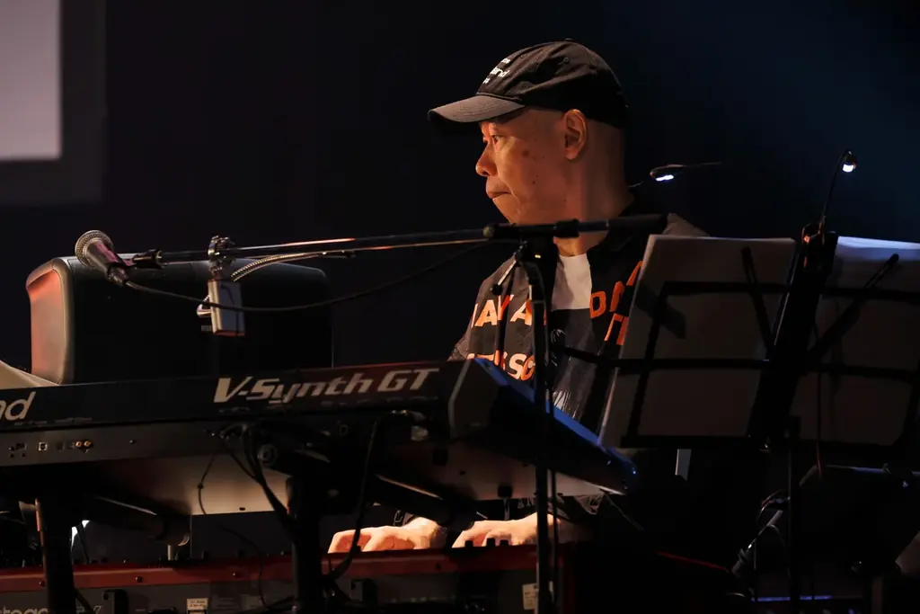 ことのは文庫イメージソングプロジェクト2月楽曲発表! 『じんわり深夜の洋食店 お見合い夫婦のおしながき』イメージソングを、渡部チェル,松藤量平が担当！ 画像 2