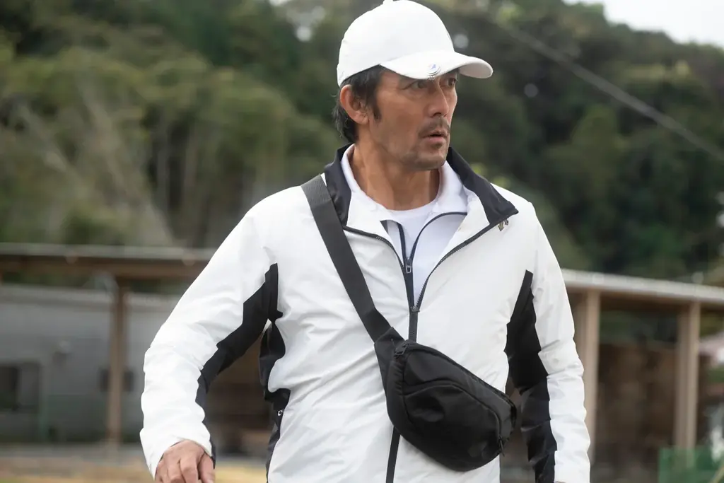 【阿部寛　主演】SNS冤罪からの逃亡劇を描いた、明日は我が身のノンストップ炎上エンターテイメント作品がパッケージ化！！『俺ではない炎上』Blu-ray＆DVD　2026年4月29日（水・祝日）発売！ 画像 2