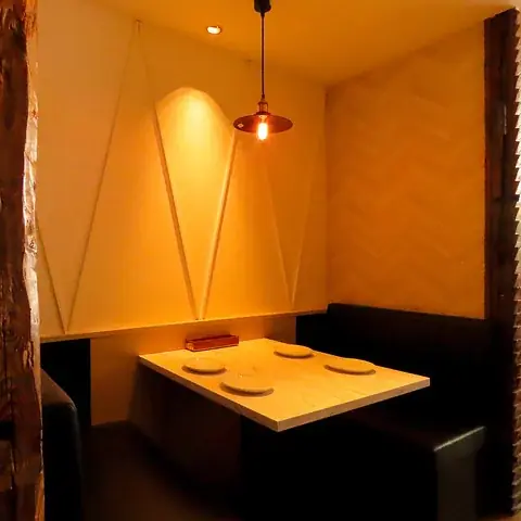 一枚麺を持ち上げる新体験 明太子パスタ×シカゴピザが中目黒に登場 画像 3