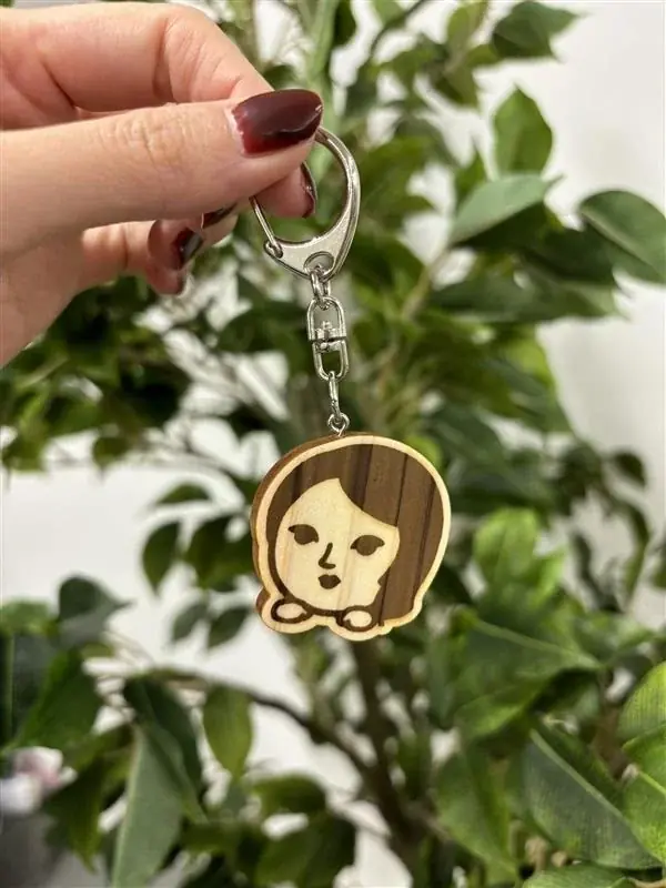 見た目も味も春キュン♡よーじやの大人気”顔パフェ”から「いちごパフェ～抹茶カスタード重ね～」が登場！ 画像 4