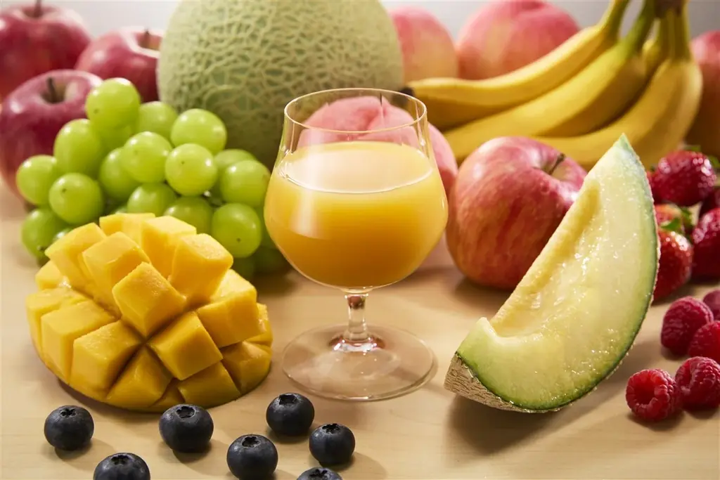 3月10日発売 カゴメ『午後のフルーツこれ一本』