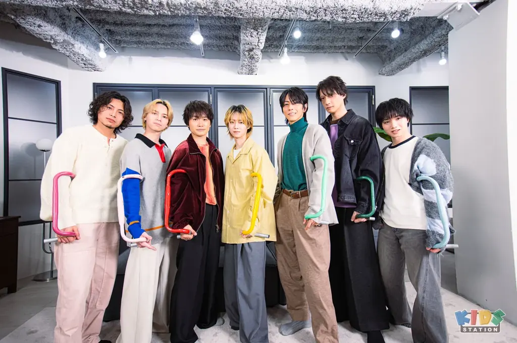 キッズステーションで放送中の「真夜中の2.5MENず」2026年3月8日（日）に放送される#5からは舞台『弱虫ペダル』出演の７名が集結！ 画像 3