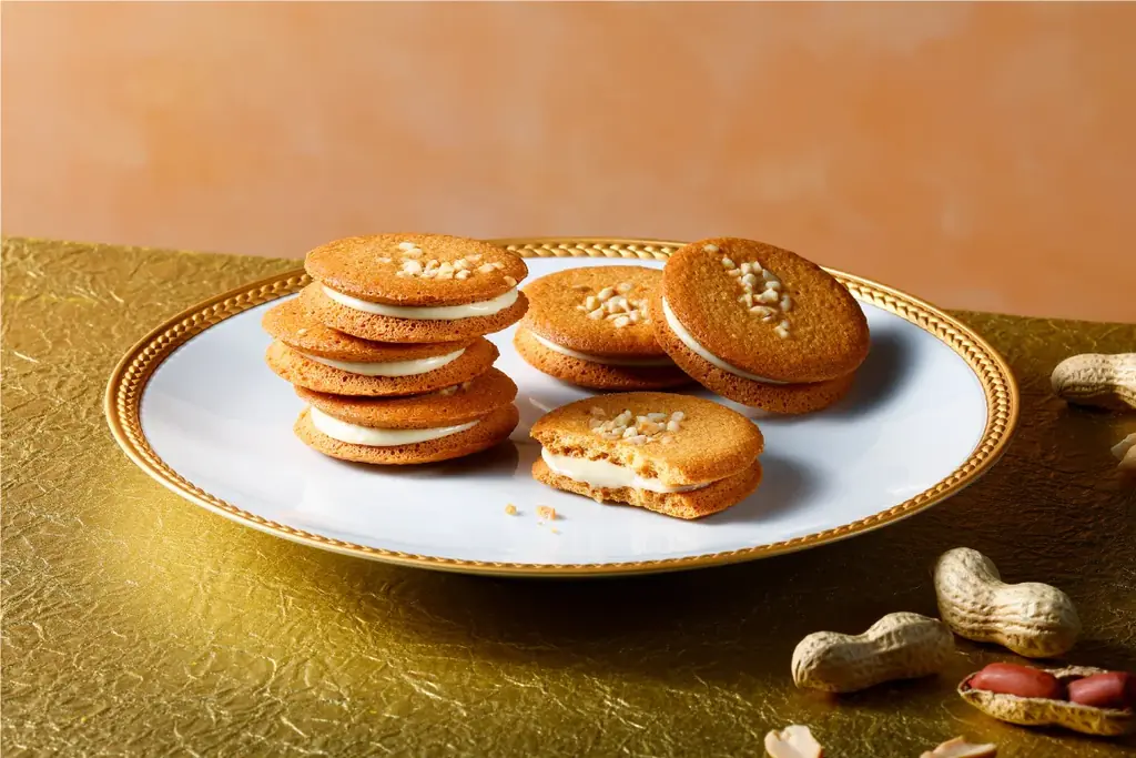 ≪八街産≫ 風味豊かなピーナッツを”ひんやり味わう”。ピーナッツスイーツ専門店【Doré（ドレ）】より、『ドレ・塩キャラメルサンデー』が、3/1（日）から発売! 画像 2