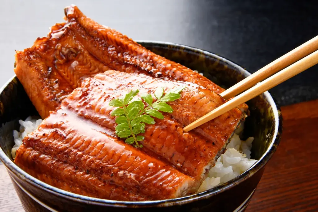 「ファミマオンライン」おかげさまで1周年　アクセス数は前年比約5.5倍、売上金額は前年比約1.5倍！ファミリーマート感あふれるスマホケースや決済スマートリングなど目玉商品が勢ぞろい！ 画像 7