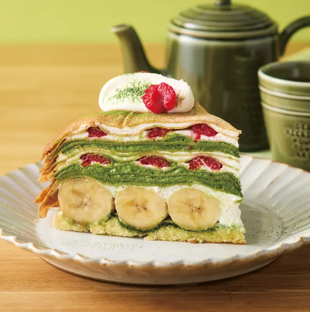 【Afternoon Tea LOVE&TABLE】さくら、抹茶、苺など、春のミルクレープ発売！新作の「抹茶マスカルポーネとバナナのミルクレープ」や、“あまおう苺”の5層仕立てミルクレープなど 画像 4