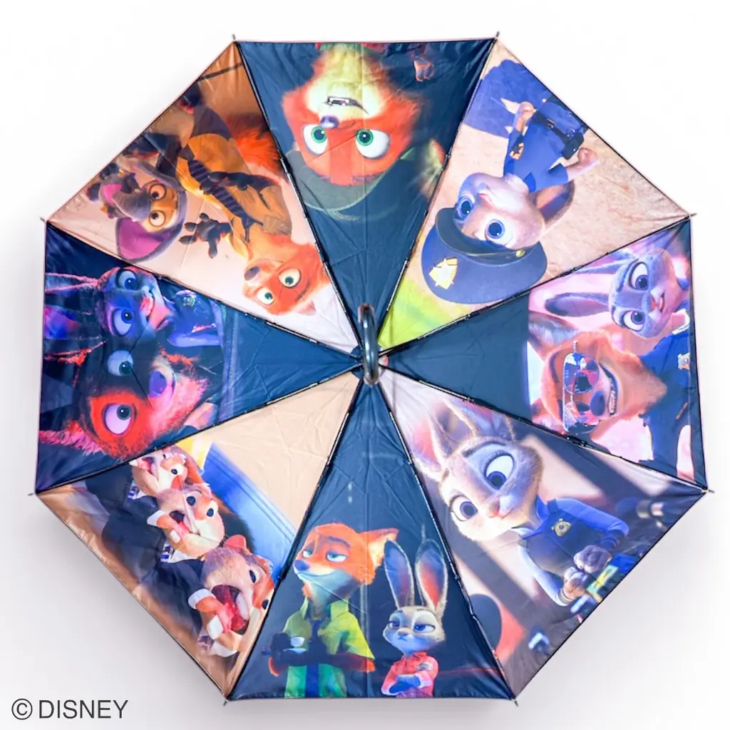 【ディズニー、ピクサー】傘を開けば、映画の世界観広がる。「晴雨兼用両面印刷折りたたみ傘」全7種、銀座三越「Disney THE MARKET 2026 in 銀座三越」にて2月25日より先行販売開始 画像 10